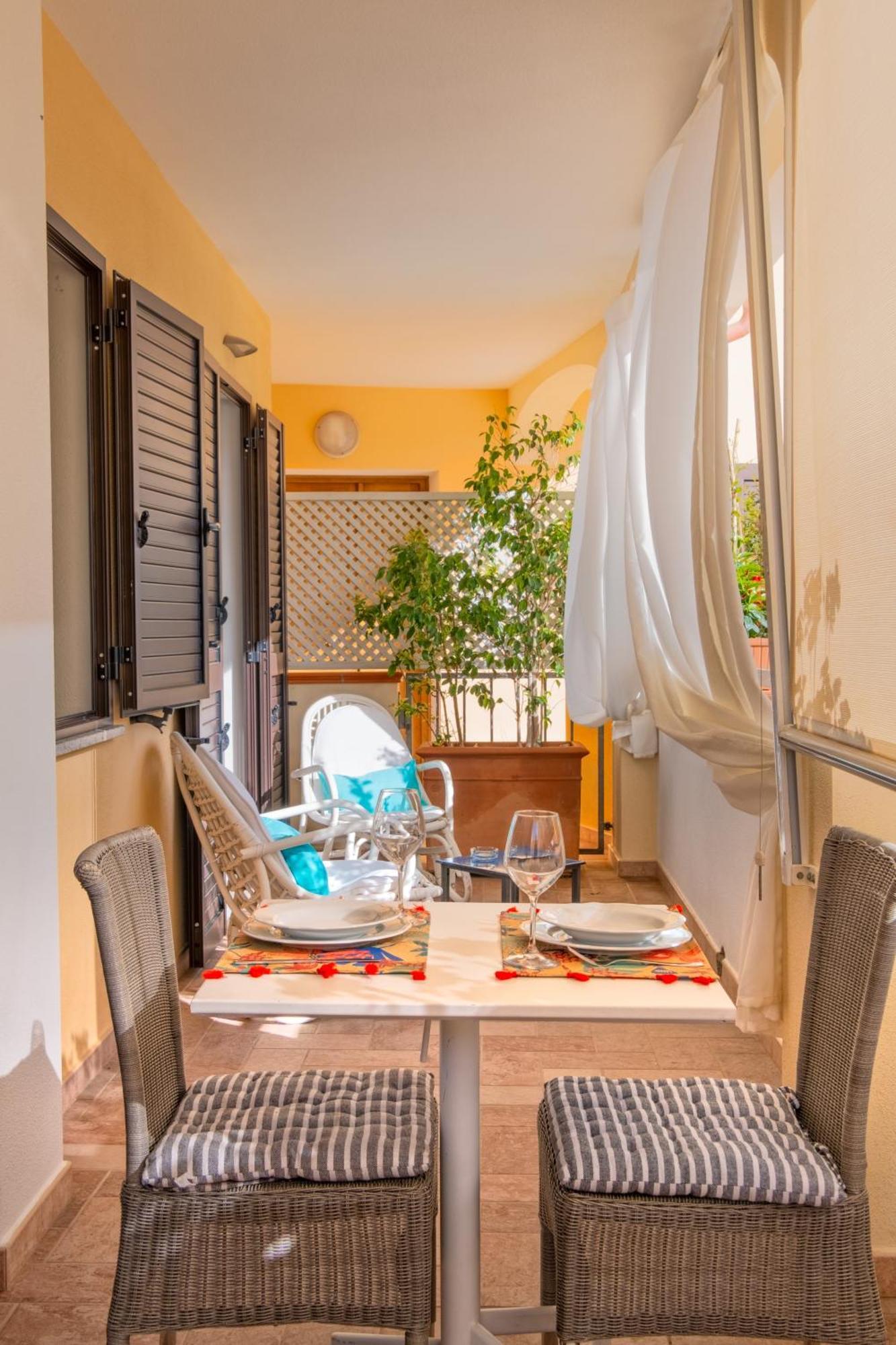 Orosei Home Holidays - I Fiori Luaran gambar