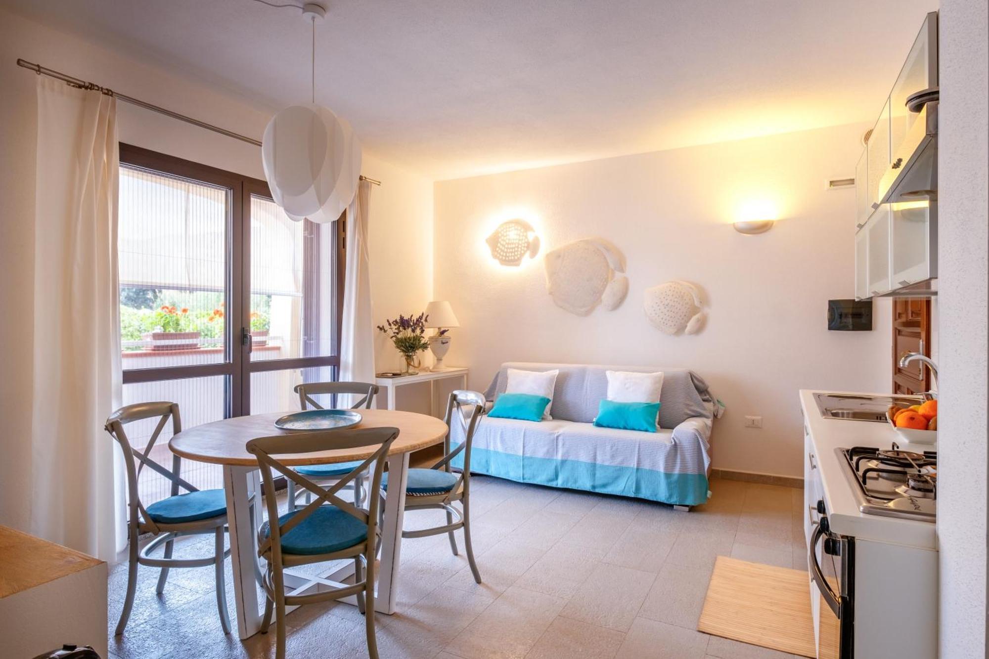 Orosei Home Holidays - I Fiori Luaran gambar