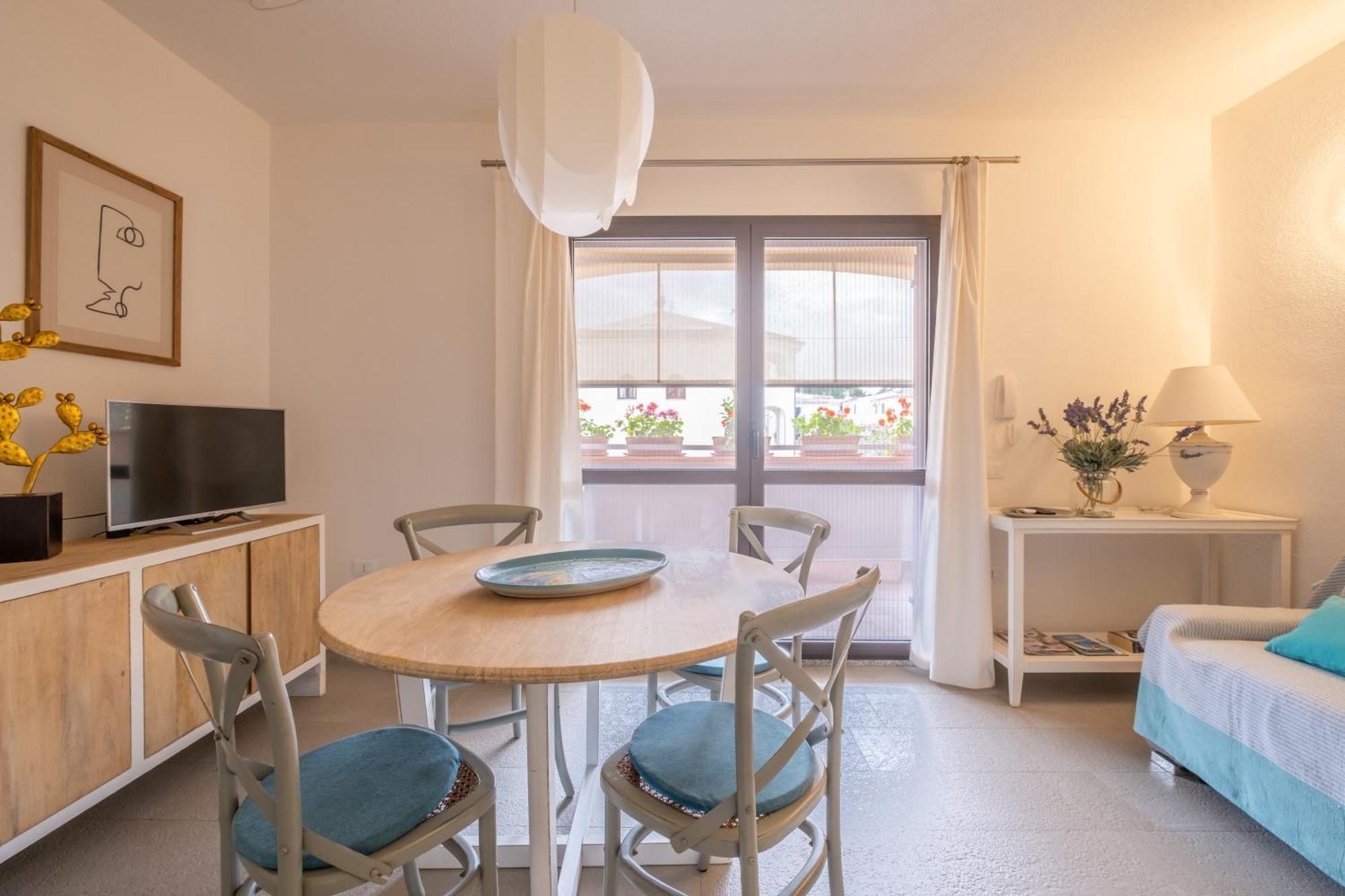 Orosei Home Holidays - I Fiori Luaran gambar